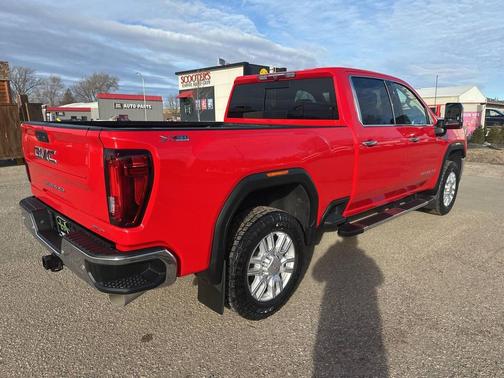 2021 GMC Sierra 2500 SLT