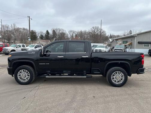2023 Chevrolet Silverado 3500 High Country