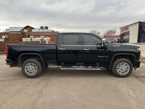 2023 Chevrolet Silverado 3500 High Country