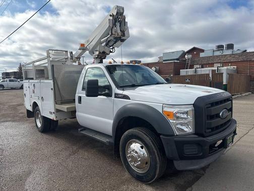 2012 Ford F-450 4X2 2dr Regular Cab 140.8 200.8 in. WB