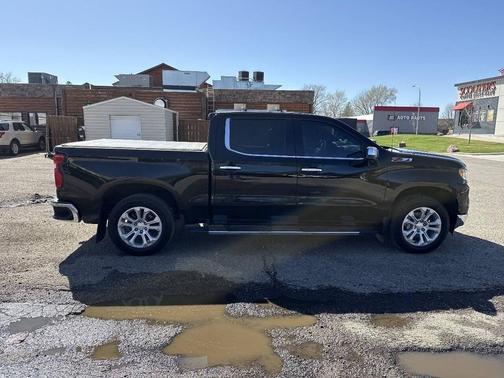 Black 2022 Chevrolet Silverado 1500 LTZ