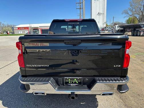 Black 2022 Chevrolet Silverado 1500 LTZ
