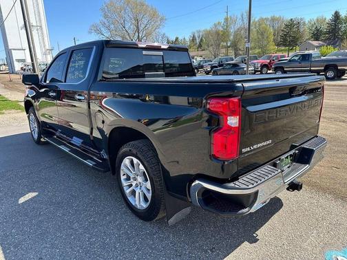 Black 2022 Chevrolet Silverado 1500 LTZ