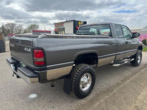 Graphite Metallic Clearcoat 2002 Dodge Ram 2500 SLT Quad Cab