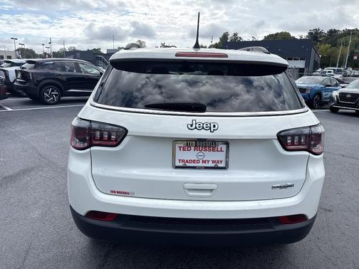 2018 Jeep Compass Latitude