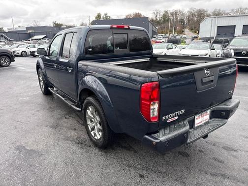 2021 Nissan Frontier SV