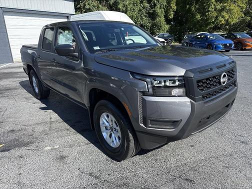 2026 Nissan Frontier S