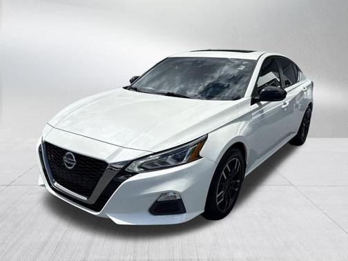2021 Nissan Altima 2.5 SR