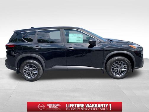 Super Black 2026 Nissan Rogue S