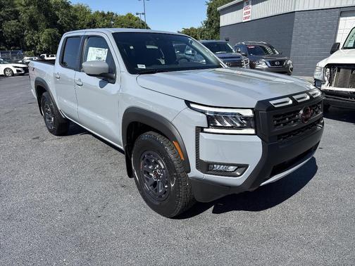 2025 Nissan Frontier PRO-X