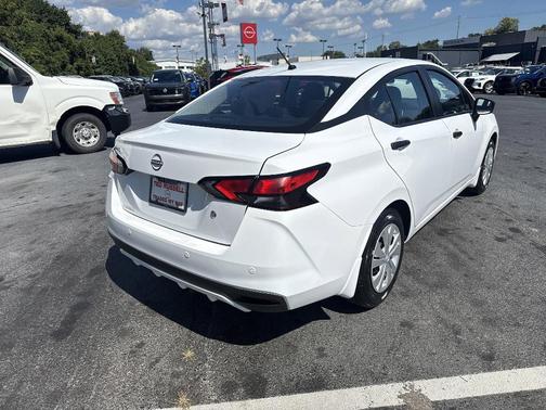 2025 Nissan Versa S
