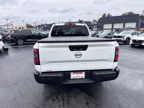 2025 Nissan Frontier S