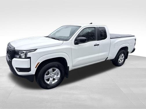 2025 Nissan Frontier S