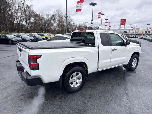 2025 Nissan Frontier S