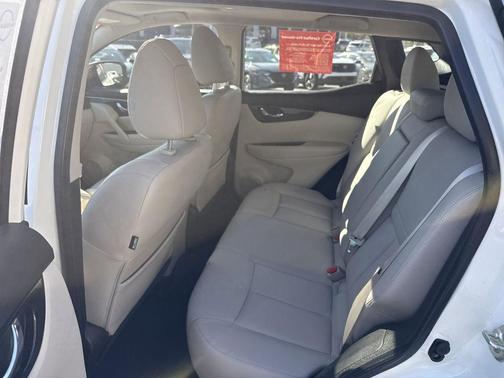 2018 Nissan Rogue Sport SL