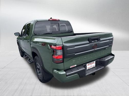 2025 Nissan Frontier PRO-4X