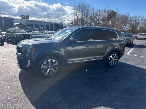 2022 Kia Telluride S