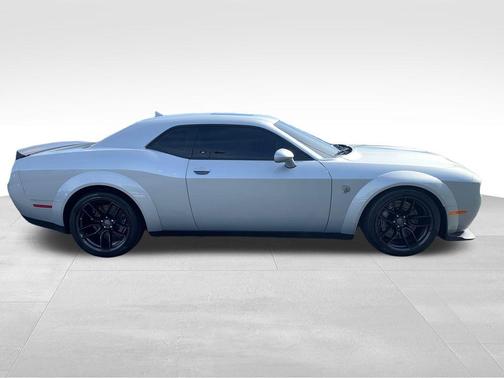 Triple Nickel Clearcoat 2023 Dodge Challenger SRT Hellcat