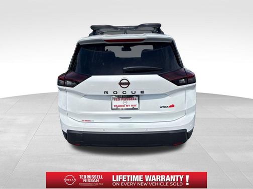 Everest White P 2026 Nissan Rogue Rock Creek