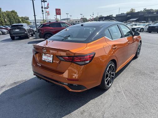 2025 Nissan Sentra SR