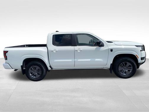 Glacier White 2026 Nissan Frontier SV