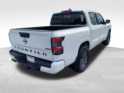 Glacier White 2026 Nissan Frontier SV