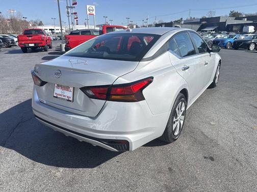 2025 Nissan Altima S