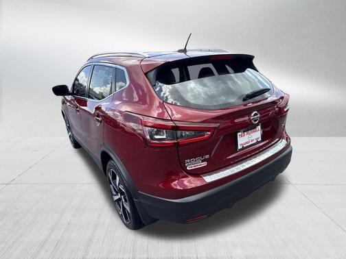 2020 Nissan Rogue Sport SL