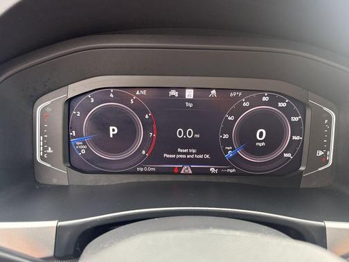 2020 Volkswagen Atlas Cross Sport 3.6L V6 SEL Premium R-Line