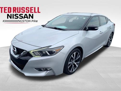 Brilliant Silver 2017 Nissan Maxima 3.5 SV