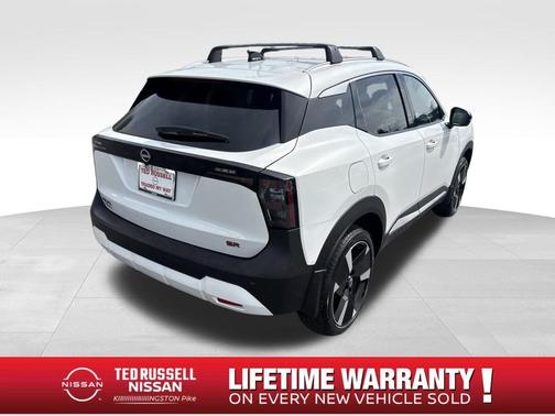 Aspen White Tri 2026 Nissan Kicks SR