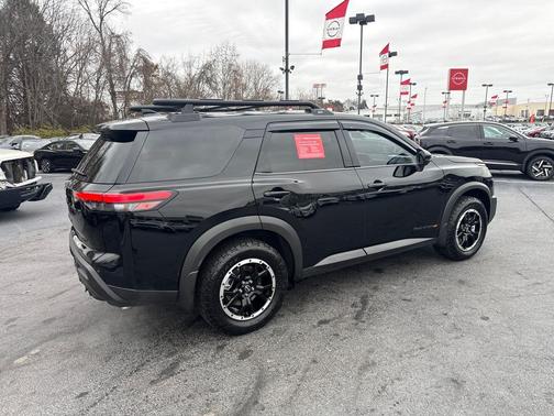 2024 Nissan Pathfinder Rock Creek