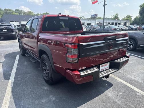2025 Nissan Frontier PRO-4X