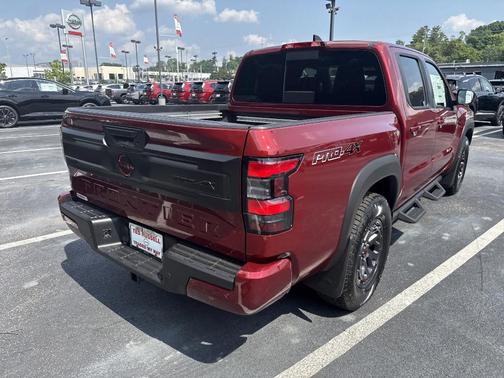 2025 Nissan Frontier PRO-4X