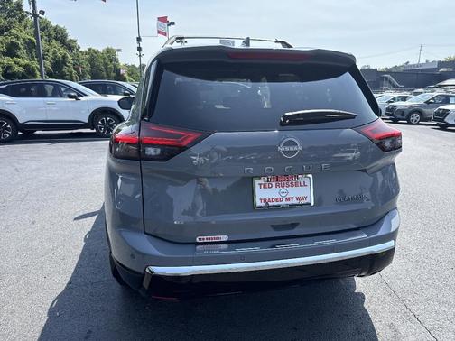 2025 Nissan Rogue Platinum