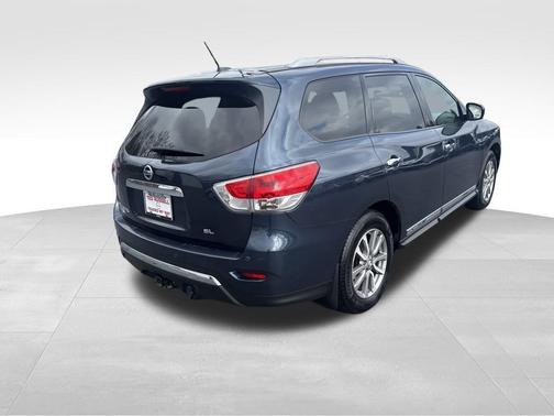 2015 Nissan Pathfinder SL
