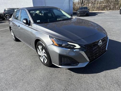 2025 Nissan Altima S