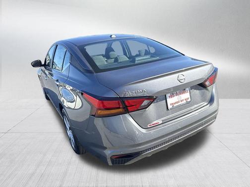 2025 Nissan Altima S