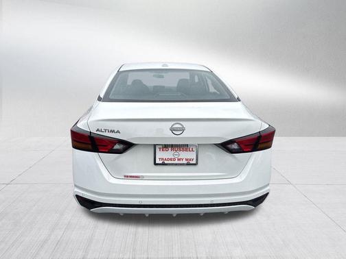 2025 Nissan Altima S