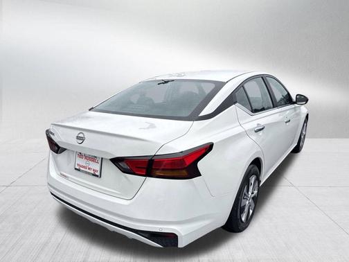 2025 Nissan Altima S