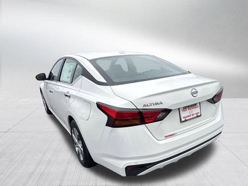 2025 Nissan Altima S