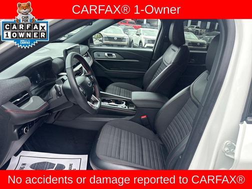 White Metallic 2025 Ford Explorer ST-Line