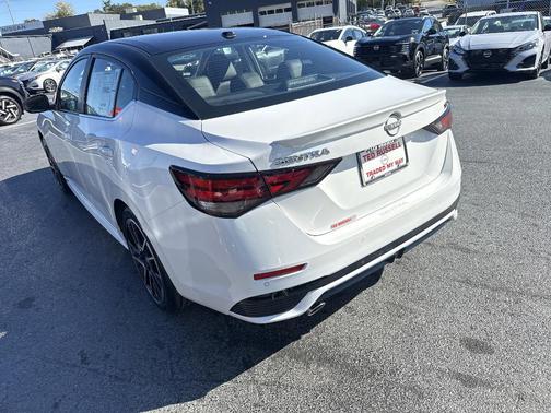 2025 Nissan Sentra SR