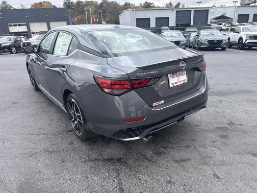 2025 Nissan Sentra SR
