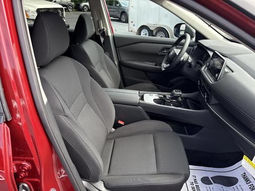 2025 Nissan Rogue S