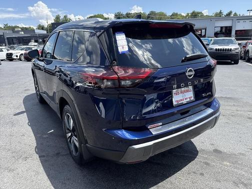 2025 Nissan Rogue SL