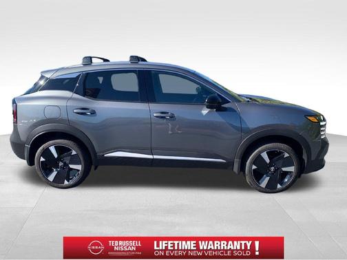 Gun Metallic 2026 Nissan Kicks SR