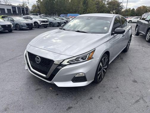 2022 Nissan Altima 2.5 SR