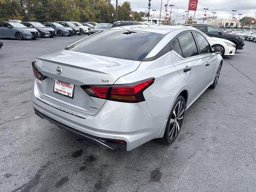 2022 Nissan Altima 2.5 SR
