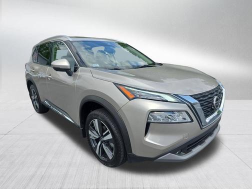 2021 Nissan Rogue SL